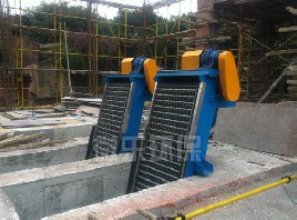 回轉(zhuǎn)式機(jī)械格柵